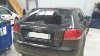 Changement de la lunette arrière sur une audi A3